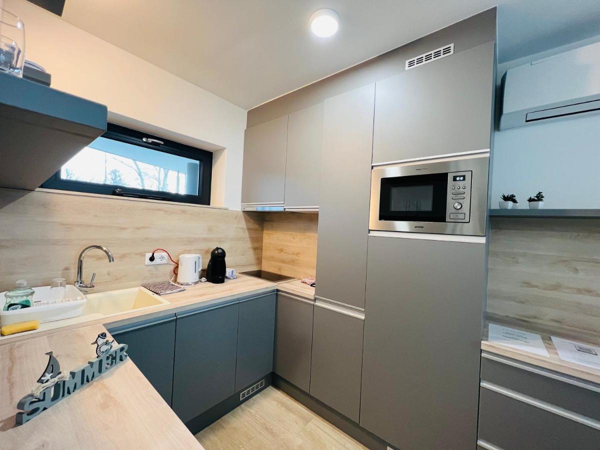 Medences Panoramas Balatom Apartman Siófok Buitenkant foto